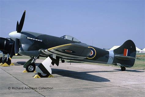 Hawker tempest mk.v1:32 special hobby standard boxing the tempest was an attempt by sidney camms team at hawker to fix the typhoons shortfalls, which although they were few were important enough for them to throw a lot of time and money at them. Hawker Tempest V (1:32) Plastic Model Kit 03851 - Revell ...