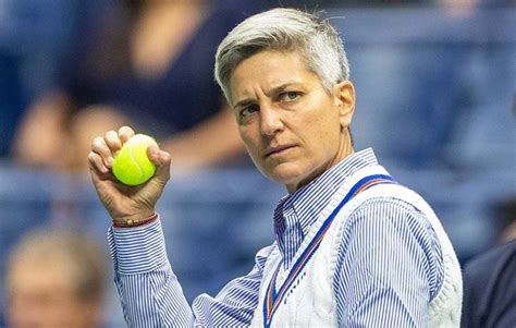 Female Umpire Creates History In Wimbledons Final News 360