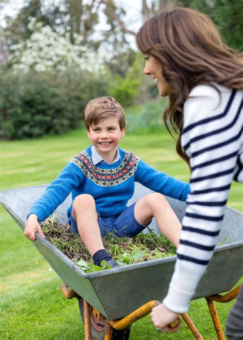 Prince Louis Beams In A Wheelbarrow In New Photos For 5th Birthday News And Gossip