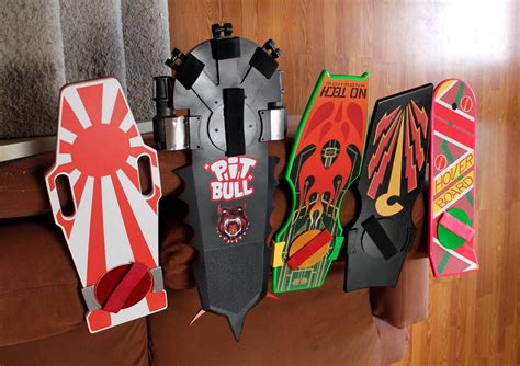 Marty introduces his parents to each other. MARTY HOVERBOARD - MARTY HOVERBOARD - Prop Replicas ...