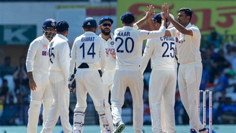 India Vs Australia Live Score Updates 3rd Test Day 1 Gill Likely To