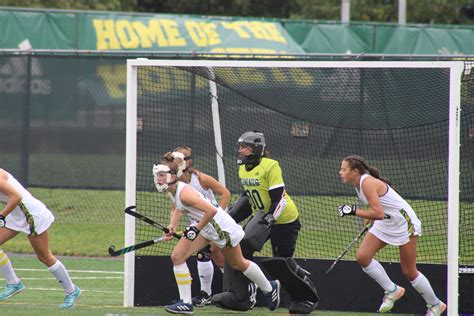 Field Hockey Zerfass And Herbine Lead Way As Emmaus Dominates Liberty 9 0 In Epc Opener