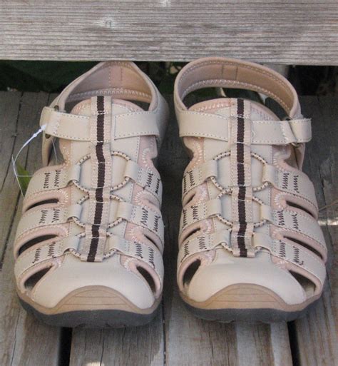 Zibu ~ Brinny Womens Slip On Comfy Sandals Shoes Tan Taupe Size 85m