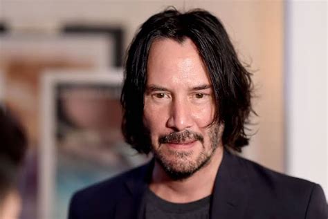 Keanu Reeves Reveals Hes A Lonely Guy