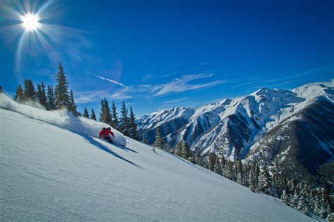 The Best Downhill Skis According To Ski Patrollers Gearjunkie