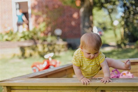 Juegos De Enseñar A Caminar A Bebes Pequefelicidad El Juego De