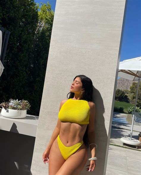 Kylie Jenners Edited Bikini Snaps Slammed Girls Look Up To Her