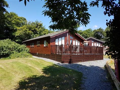 Wooden Holiday Lodgecabin In Polperro Looe Cornwall Updated 2020