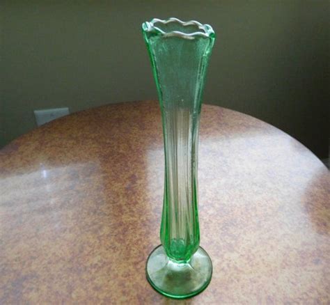 Green Depression Glass Bud Vase Scalloped Rim Excellent