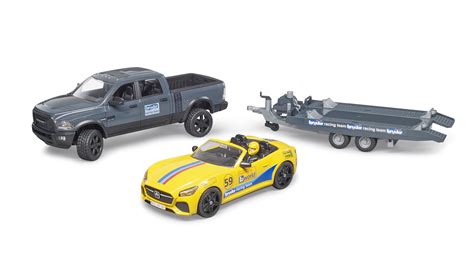Bruder 02504 Ram 2500 Power Wagon And Roadster