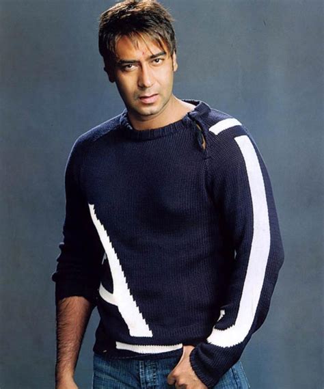 Ajay Devgan Photos Images Wallpapers Pics Download He then starred in films such as мужественное сердц.