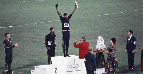 Olympic Athletes Tommie Smith And John Carlos Earn Induction Into Us
