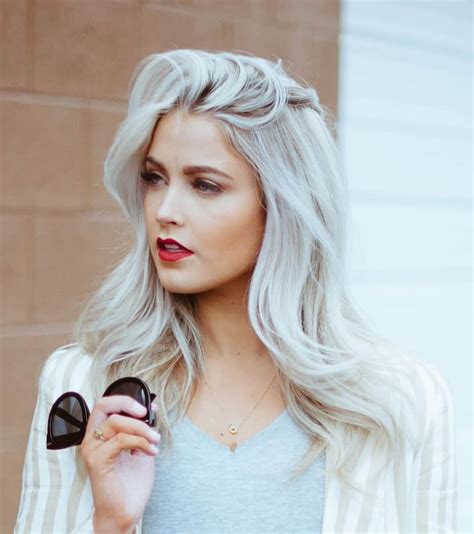 18 Silver Blonde Hair Color Ideas To Try In 2024