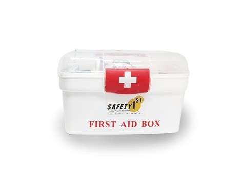 First Aid Box With Carrying Handle And Contents Safetyfirst