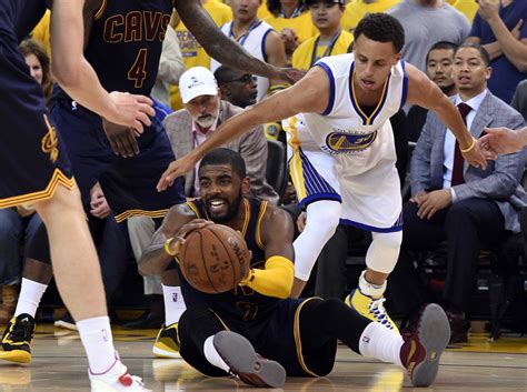 Cleveland's lebron james recorded a. Golden State Warriors vs Cleveland Cavaliers Game 1 NBA ...