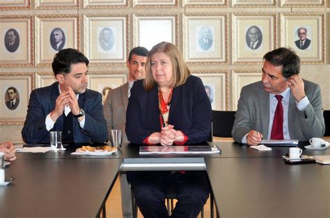 O facto de ana paula vitorino ter sido ministra socialista não é cadastro, rematou. LARGO DA FORCA: VRSA E O PRÓXIMO GOVERNO