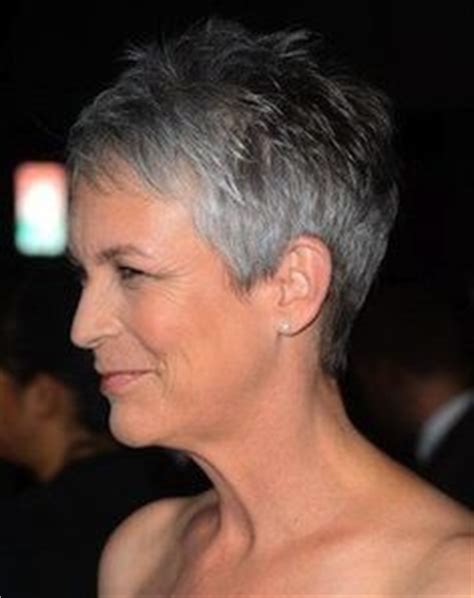 The color was amazing but there was something off about the way it was styled and her makeup was wrong. jamie lee curtis freaky friday - Google Search | Hair ...