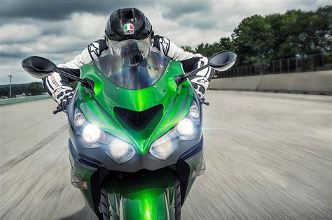 2018 Kawasaki Ninja Zx 14r Abs Review Total Motorcycle