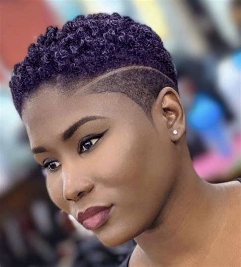 70 Short Natural Haircuts For Black Females With Round Faces 2023