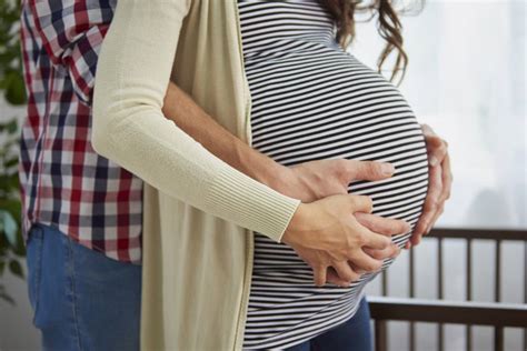13 Ciri Ciri Hamil Anak Kembar Yang Penting Ibu Kenali Doktersehat