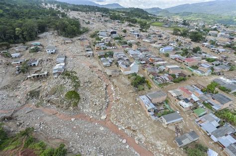 Mocoa es un municipio colombiano y capital del departamento de putumayo, cuya cabecera municipal ostenta el nombre de san miguel de agreda de mocoa.se sitúa en el suroccidente de colombia, siendo el segundo municipio de mayor población en el departamento. Cura y congresista advirtieron de tragedia en Mocoa