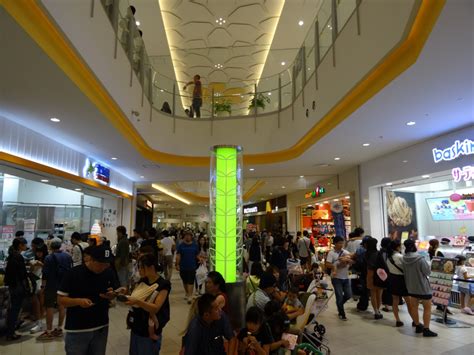 MikeHattsu Anime Journeys: Kinmoza! - Shopping Mall