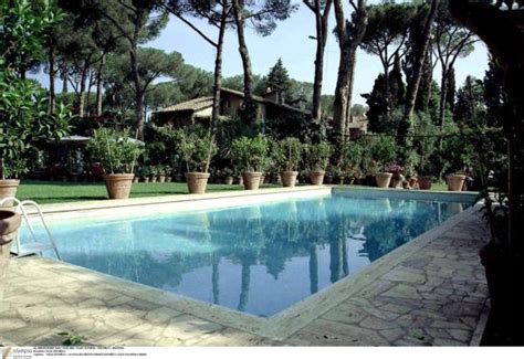 Photos, address, and phone number, opening hours, photos, and user reviews on yandex.maps. Corriere della Sera - Il premier salva Zeffirelli dallo ...