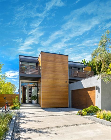 High End Sustainable Prefab Homes Are Becoming A Big Business Gbandd
