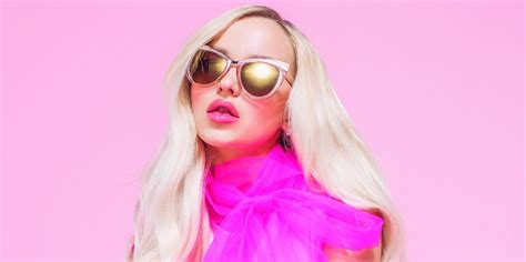 Dove Cameron Sexy In Pink Photos The Fappening