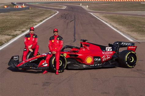 F1 Veja As Fotos Do Evento De Lançamento Da Ferrari Sf 23 Notícia De F1