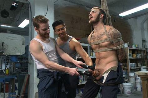 Bdsm Gay Sex And Public Bondage Update Page