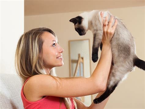 Girl Playing With Siamese Kitten Stock Image Image Of Adorable