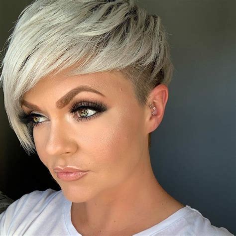 10 Simple Pixie Haircuts For Straight Hair Women Straight Hairstyles 2021