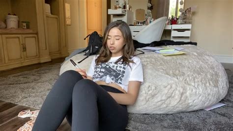 Discover the magic of the internet at imgur, a community powered entertainment destination. hanging around the house // closet cleanout? [2019-10-18 ...