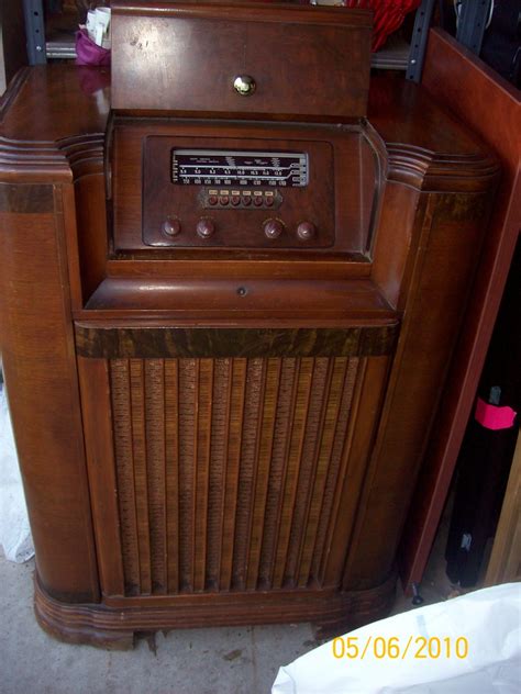 1941 Philco Console Radio And Turntable Collectors Weekly