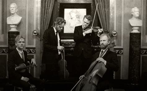 Das menschliche auge gehört zwar zu den wirbeltieraugen, unterscheidet sich aber. Danish String Quartet | News | Energiegeladen - Das ...