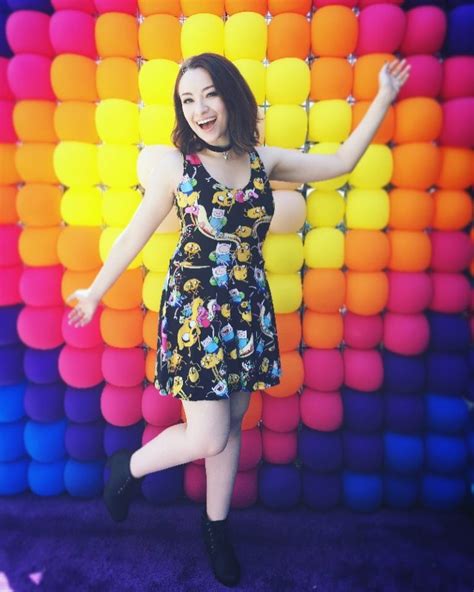 Jodelle Ferland Outfits Style And Looks K4 Fashion