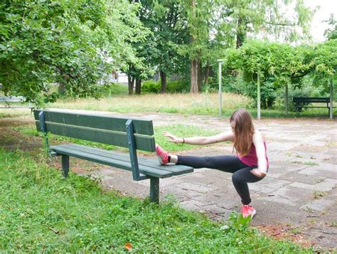 Immediately release the band and do 10 standard squats. Das beste Outdoor Workout mit Parkbank - WE GO WILD - Der ...