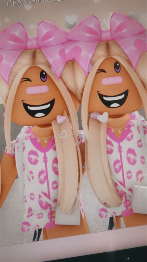Besties Bff Mia 3 Roblox Roblox Preppy Outfits Profile Picture