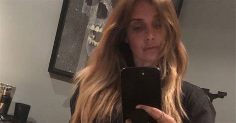 Louise Redknapp Looks Incredible As She Flashes Her Abs In A Crop Top