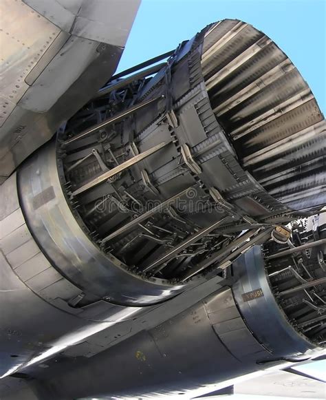 An Airplane Engine Is Shown From The Bottom Down With Its Rotors Exposed