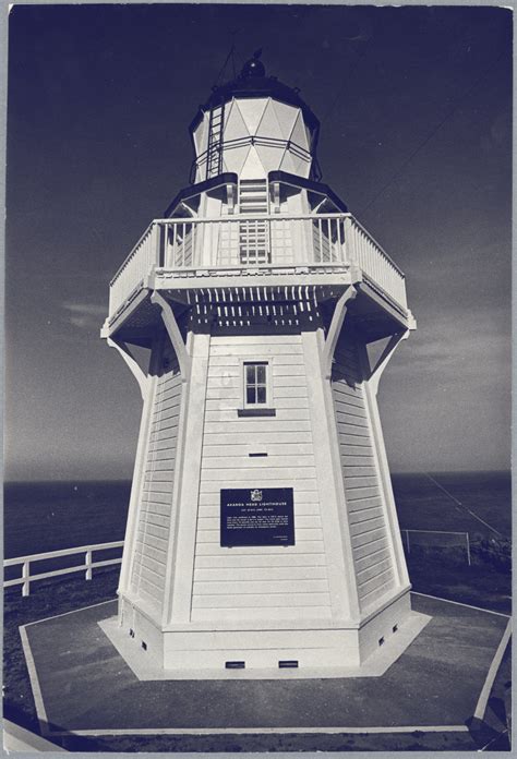 Akaroa Lighthouse 1915 Discoverywallnz