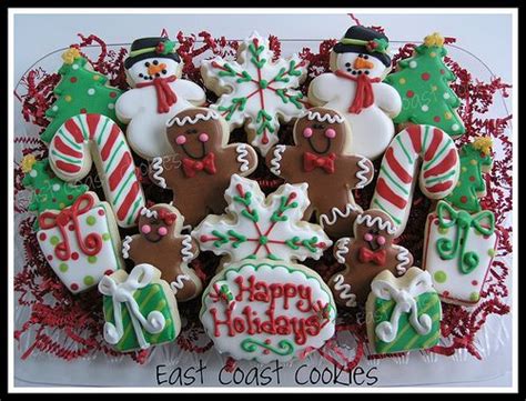 However, it wasn't until the end of 2014, when an american friend invited her to a christmas cookie exchange, that she first discovered decorated cookies. 17 best Christmas Cookie Trays images on Pinterest ...