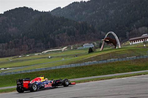 Red bull ring has a brilliant scenery as hq of red bull racing teams. red-bull-ring | simRacer.es