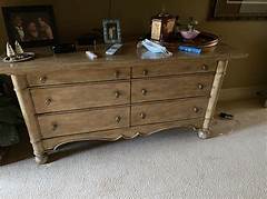 Sarasota S Craigslist Furniture Phenomenon Transform Your Home With Style