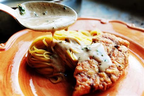 At its heart, chicken piccata is simple, delicious and, of course, italian. Chicken Piccata | Recipe | Chicken piccata, Chicken dinner ...