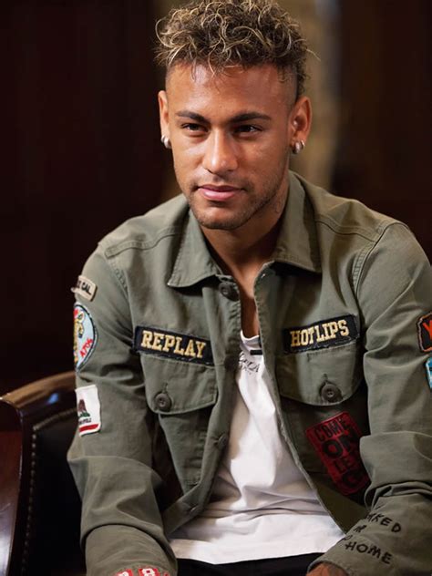 Excellentes nouvelles venues du brésil pour neymar jr. 22 Popular and Trendy Neymar Haircut Inspirations ...