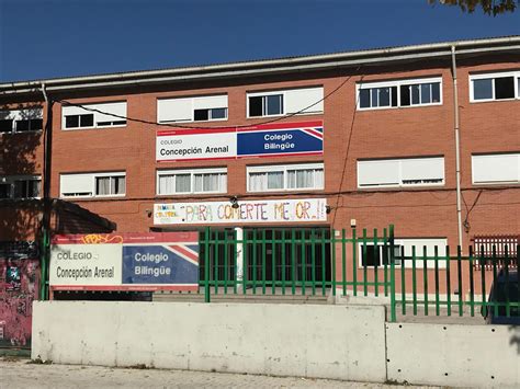 Simple Science: How to Make a Volcano with Kids