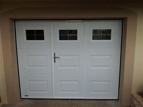 Ces sections lui permettent d'assurer la sécurité de votre garage, tout en limitant la prise d'espace sur votre garage. Portes de garage | Proclair