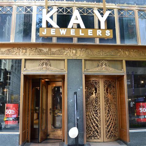 Kay Jewelers Loop Chicago